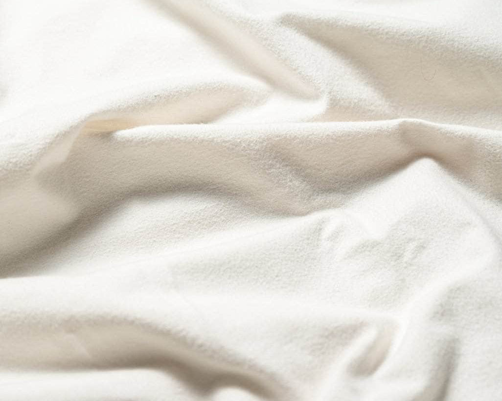 Close Up Organic Flannel Sheets